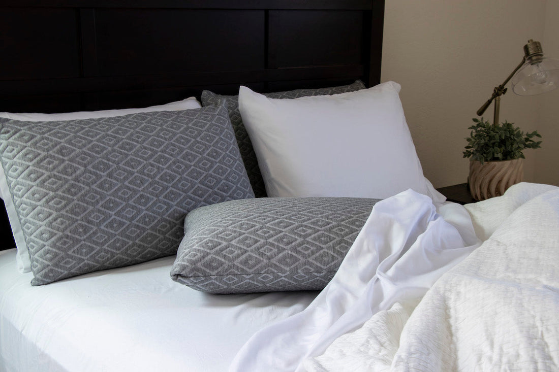 Best Types of Pillows for Back, Side and Stomach Sleepers