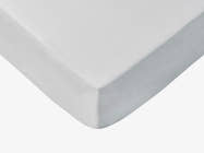 Brooklyn Bedding Deep Pocket Mattress Protector closed close up at corner on mattress