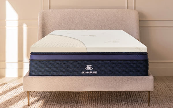  Brooklyn Bedding 3” Latex Topper on mattress. Badges read 